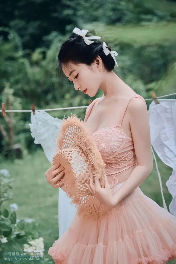 极品女神年年 粉色日记无圣光唯美图集