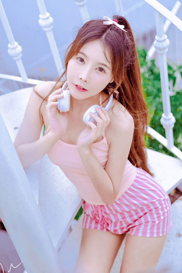 摄影师刘震撼2024唯美小美女无圣光合集
