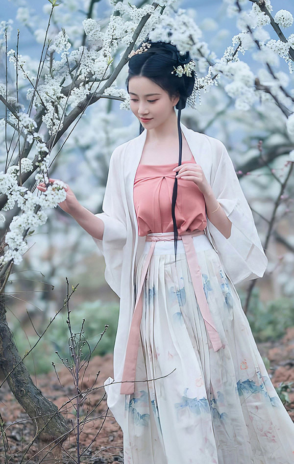 极品女神年年 三月榕无圣光唯美图集