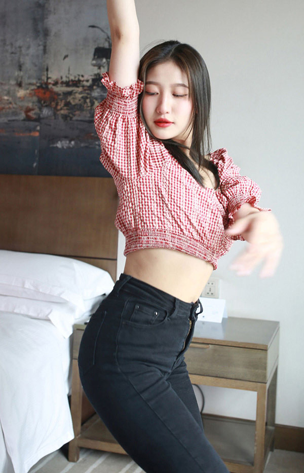 北舞美女彤彤无圣光人体私拍套图