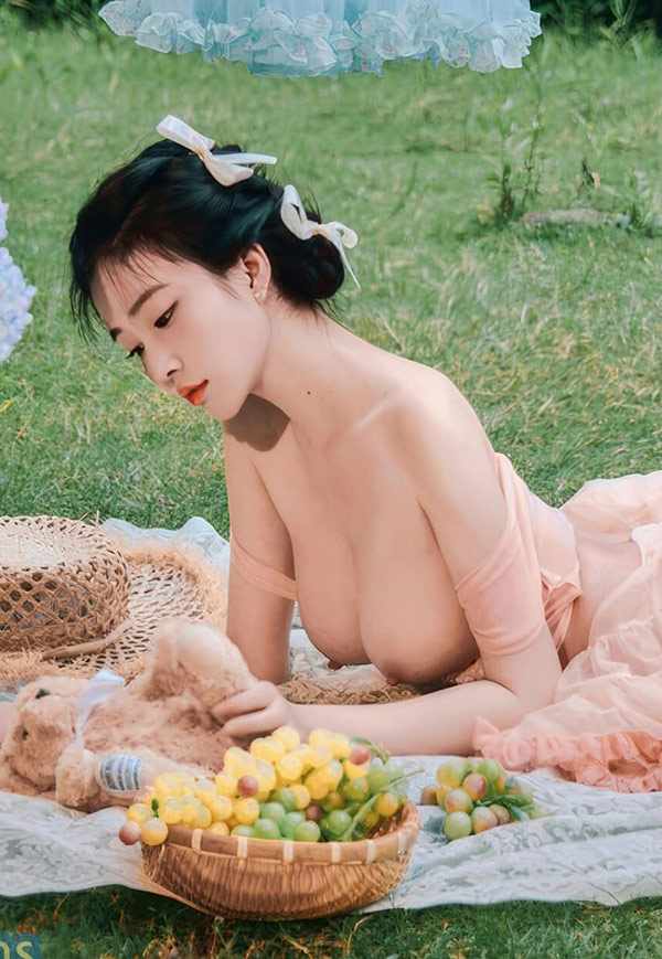 极品女神年年 粉色日记无圣光唯美图集