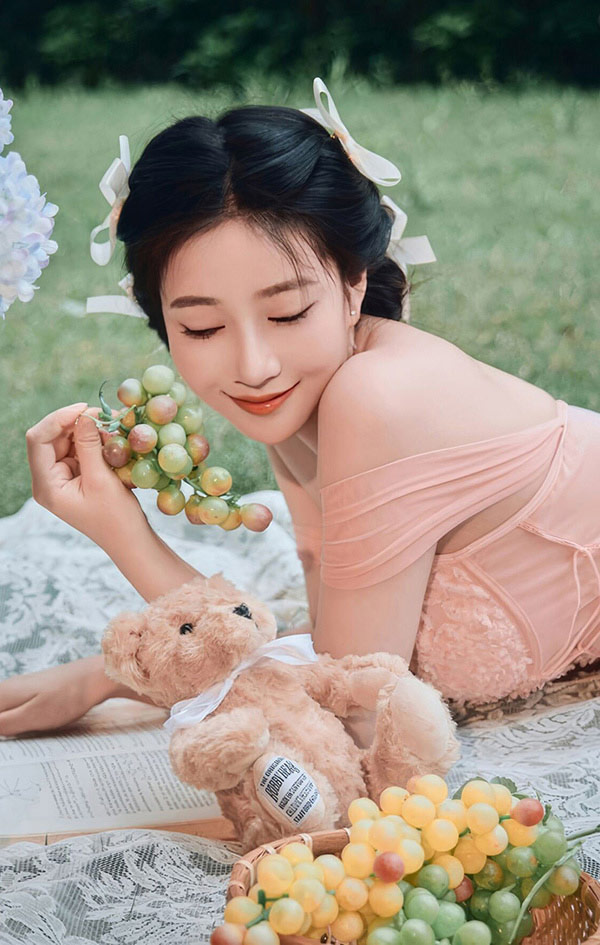 极品女神年年 粉色日记无圣光唯美图集