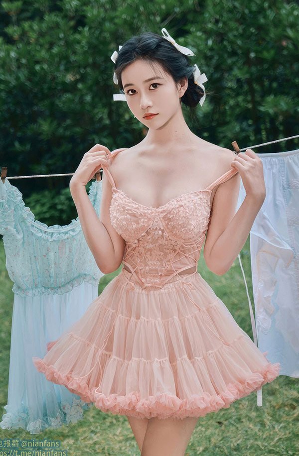 极品女神年年 粉色日记无圣光唯美图集