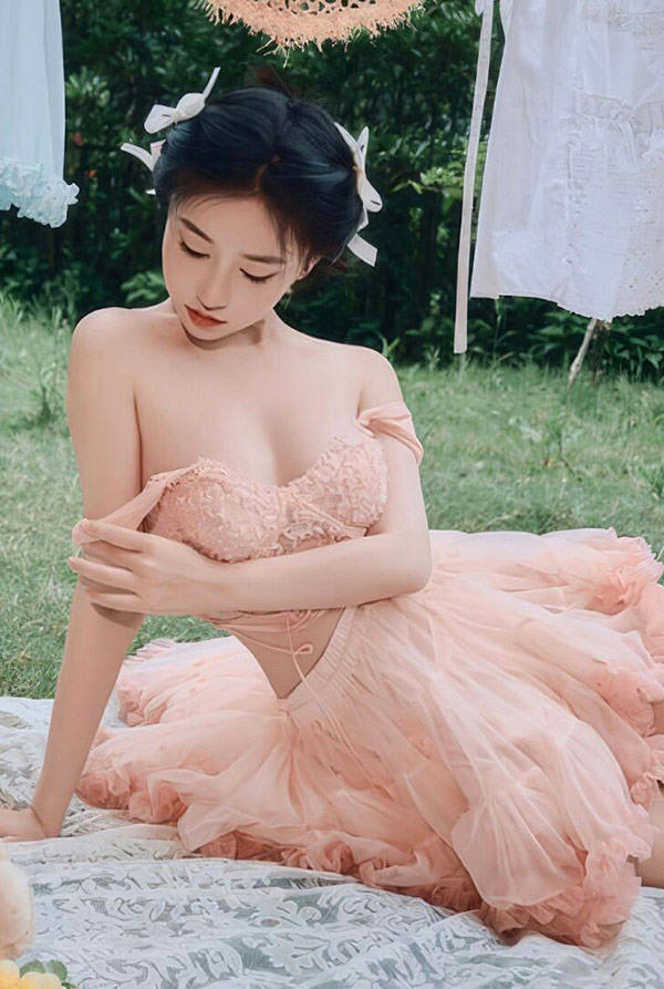 极品女神年年 粉色日记无圣光唯美图集