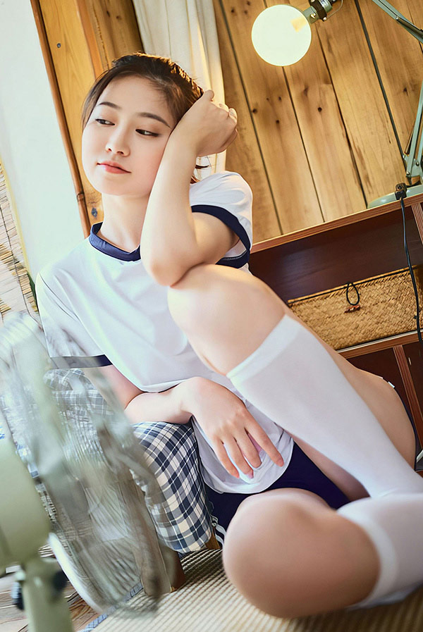 极品女神年年运动服无圣光尽现青春活力