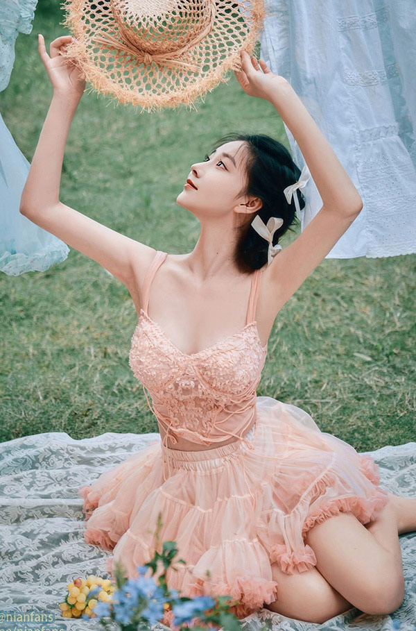 极品女神年年 粉色日记无圣光唯美图集