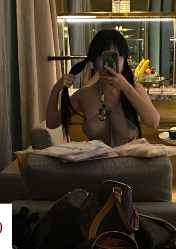 粉嫩福利姬呆呆酱居家无圣光尺度合集4