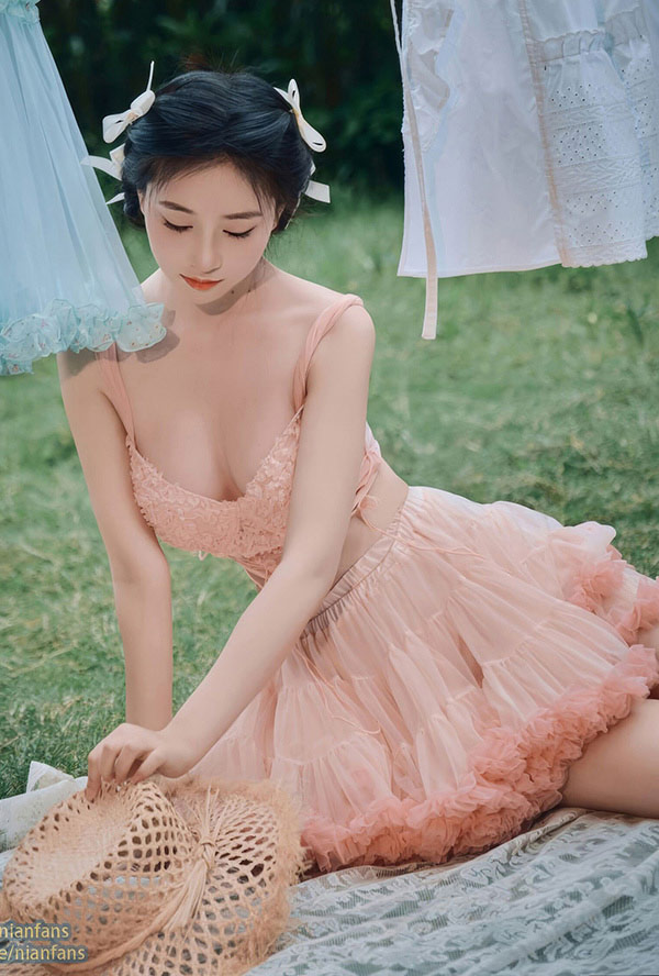 极品女神年年 粉色日记无圣光唯美图集