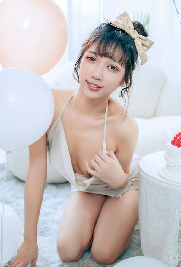 混血美女井野奈吊带短裙无圣光人体