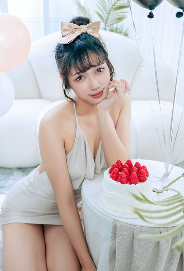 混血美女井野奈吊带短裙无圣光人体